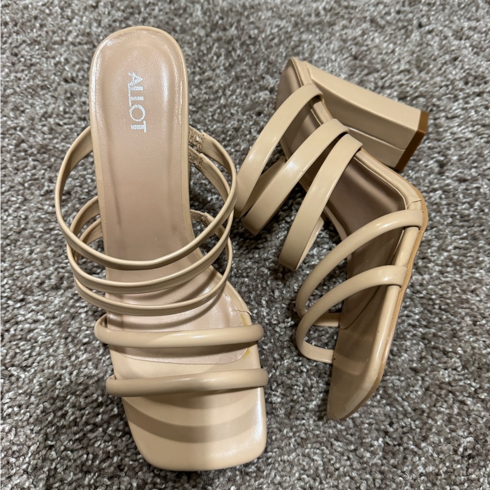 Women's Beige Strappy Heels